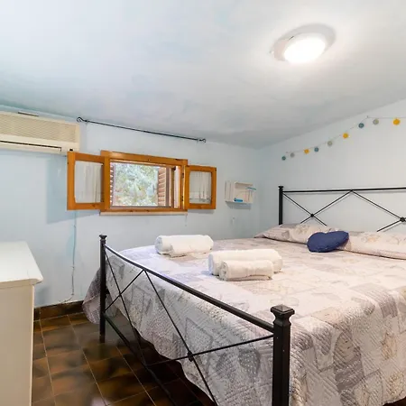 Rosa, Relax Place كونفيرسانو